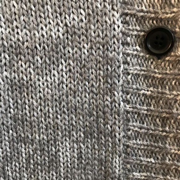 Cardigan - Picture 2 of 7